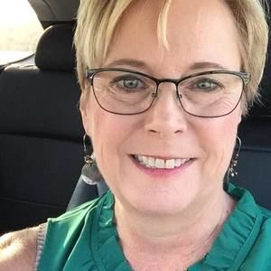 Meet your Posher, Dottie